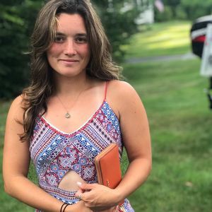 Meet your Posher, Hey-lee